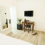 Ripetta 4*