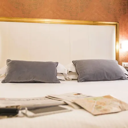 Ripetta 3* Rome
