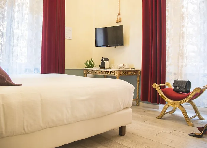 Ripetta Πανσιόν 4*