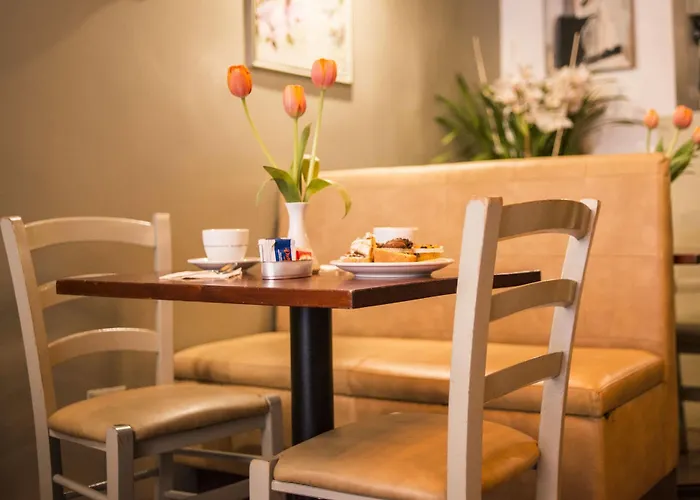 Ripetta Πανσιόν 4*